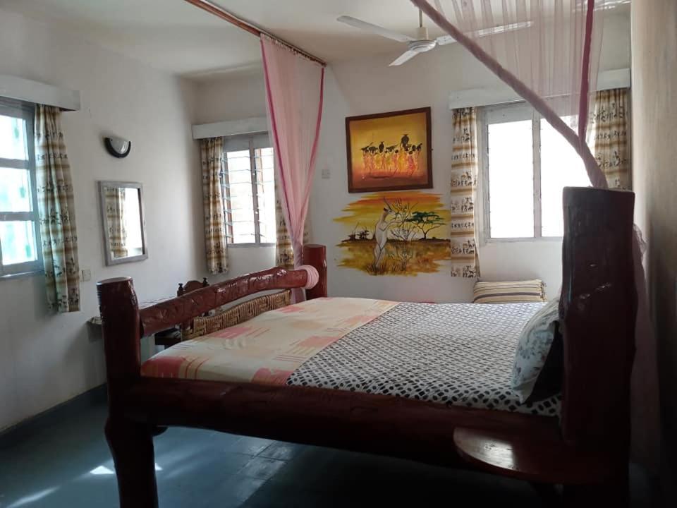 Dianistar Villas Diani Beach Exterior photo